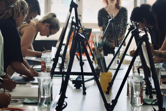 club social de actividades de arte en Barcelona